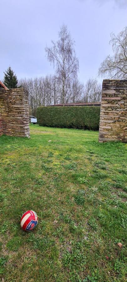 Le Terrier maison de campagne 250 m2 grande capacité 20 couchages, 4500m2 de terrain Villa Saint-Pierre-du-Chemin Exterior foto