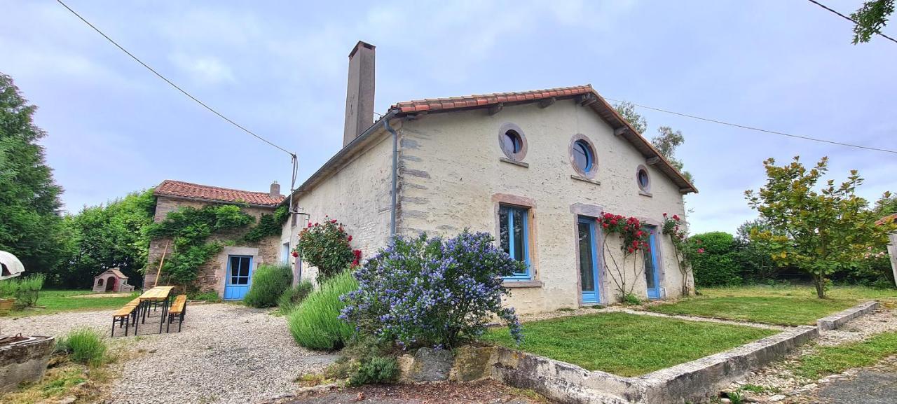 Le Terrier maison de campagne 250 m2 grande capacité 20 couchages, 4500m2 de terrain Villa Saint-Pierre-du-Chemin Exterior foto