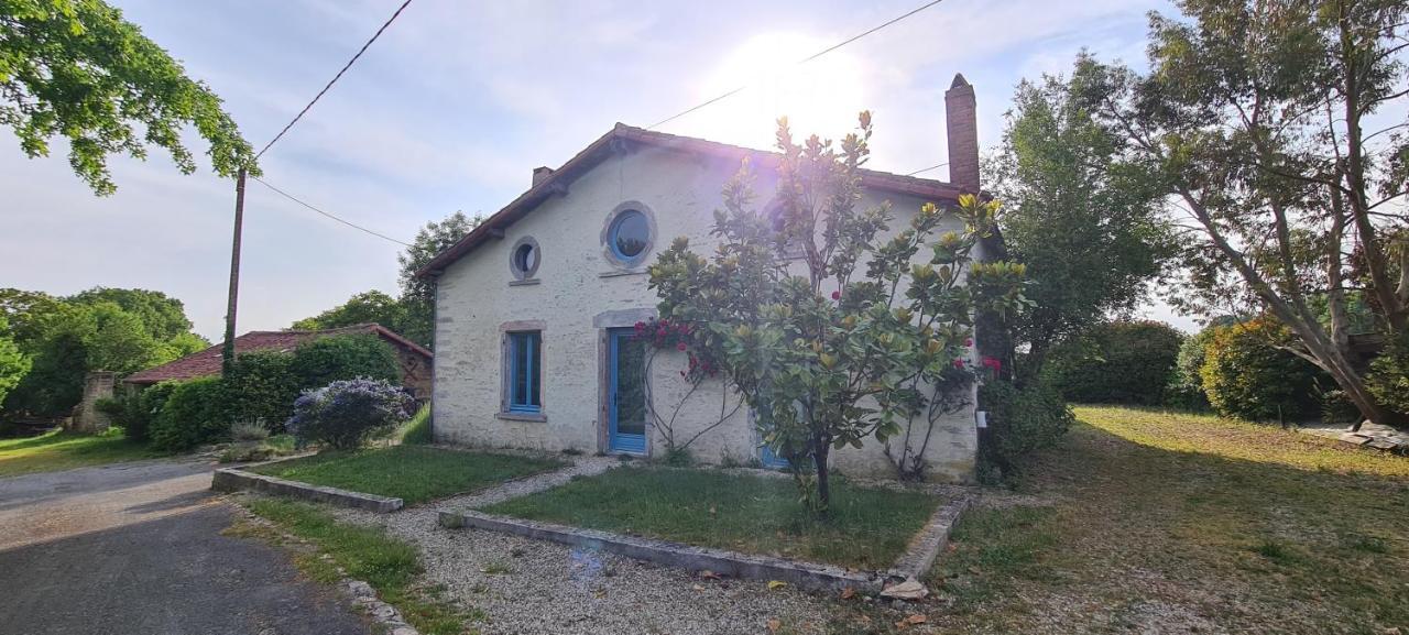 Le Terrier maison de campagne 250 m2 grande capacité 20 couchages, 4500m2 de terrain Villa Saint-Pierre-du-Chemin Exterior foto